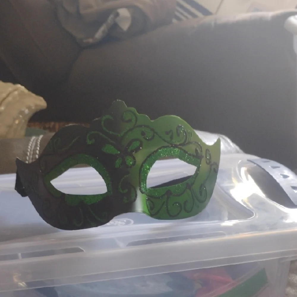 Green Decorative Face Mask